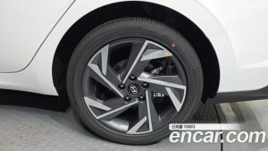 Hyundai AVANTE Inspiration 2026 года из Южной Кореи