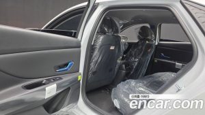 Hyundai AVANTE Inspiration 2026 года из Южной Кореи