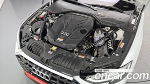 Audi A8 55 TFSI 4WD Premium LWB 2023 года из Южной Кореи
