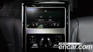 Audi A8 55 TFSI 4WD Premium LWB 2023 года из Южной Кореи