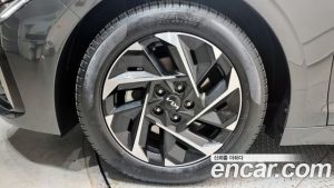 Kia K5 Signature 2025 года из Южной Кореи