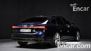 Audi A7 55 TFSI 4WD Premium 2023 года из Южной Кореи