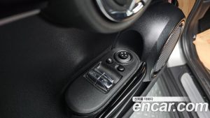 Mini Cooper CLASSIC 2024 года из Южной Кореи