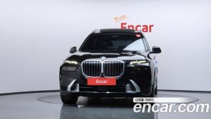 BMW X7 xDrive 40i Design Pure Excellence 7-Seater 2024 года из Южной Кореи