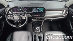 Kia Seltos Бензин 1.6 Turbo 2WD 2024 года из Южной Кореи