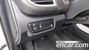 Kia Seltos Бензин 1.6 Turbo 2WD 2024 года из Южной Кореи