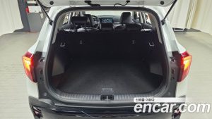 Kia Seltos Бензин 1.6 Turbo 2WD 2024 года из Южной Кореи