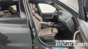 BMW X3 xDrive 30e M Sport 2023 года из Южной Кореи