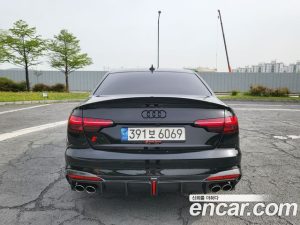 Audi S4 3.0 TFSI 4WD 2023 года из Южной Кореи