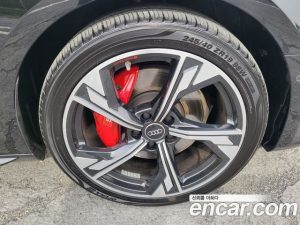 Audi S4 3.0 TFSI 4WD 2023 года из Южной Кореи
