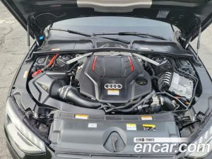 Audi S4 3.0 TFSI 4WD 2023 года из Южной Кореи