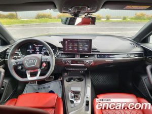Audi S4 3.0 TFSI 4WD 2023 года из Южной Кореи