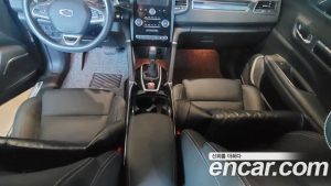 Renault-KoreaSamsung QM6 2.0 LPe RE Signature 2WD 2023 года из Южной Кореи