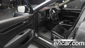 Renault-KoreaSamsung QM6 2.0 LPe RE Signature 2WD 2023 года из Южной Кореи