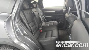 Renault-KoreaSamsung QM6 2.0 LPe RE Signature 2WD 2023 года из Южной Кореи