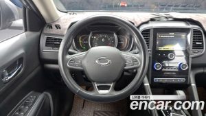 Renault-KoreaSamsung QM6 2.0 LPe RE Signature 2WD 2023 года из Южной Кореи