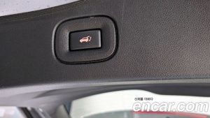 Renault-KoreaSamsung QM6 2.0 LPe RE Signature 2WD 2023 года из Южной Кореи