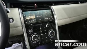 Land Rover Discovery Sport P250 SE 2023 года из Южной Кореи