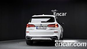 BMW X5 xDrive 40i M Sport 2024 года из Южной Кореи