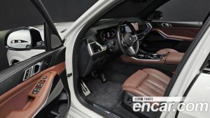 BMW X5 xDrive 40i M Sport 2024 года из Южной Кореи
