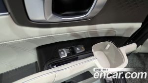 Kia Sorento HEV 1.6 2WD 2025 года из Южной Кореи