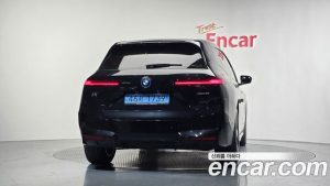 BMW iX xDrive50 Sport Plus 2023 года из Южной Кореи