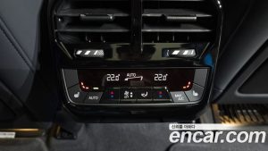 BMW iX xDrive50 Sport Plus 2023 года из Южной Кореи