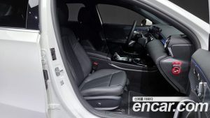 Mercedes-Benz A-Class A220 HATCHBACK 2025 года из Южной Кореи