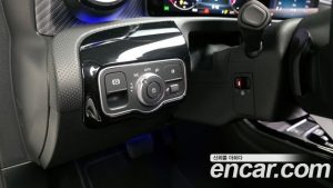 Mercedes-Benz A-Class A220 HATCHBACK 2025 года из Южной Кореи