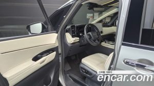 Lexus LM 500h Royal 2025 года из Южной Кореи