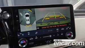 Lexus LM 500h Royal 2025 года из Южной Кореи