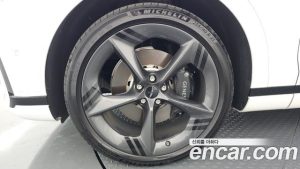 Genesis GV70 2.5T Бензин AWD 2025 года из Южной Кореи