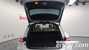 Genesis GV70 2.5T Бензин AWD 2025 года из Южной Кореи