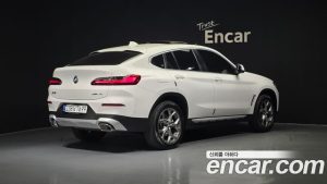 BMW X4 xDrive20i xLine 2023 года из Южной Кореи