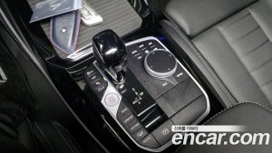BMW X4 xDrive20i xLine 2023 года из Южной Кореи