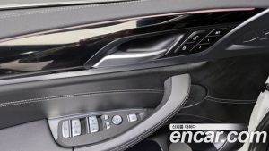 BMW X4 xDrive20i xLine 2023 года из Южной Кореи