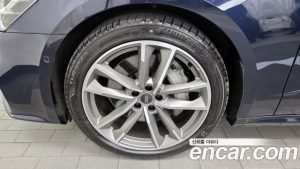 Audi A7 55 TFSI 4WD Premium 2023 года из Южной Кореи