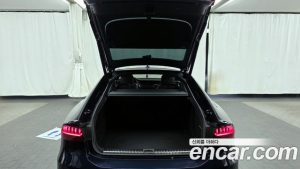 Audi A7 55 TFSI 4WD Premium 2023 года из Южной Кореи