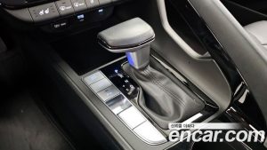 Hyundai AVANTE Modern 2025 года из Южной Кореи