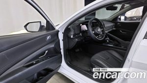 Hyundai AVANTE Modern 2025 года из Южной Кореи