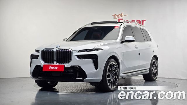BMW X7 xDrive 40i M Sport 7-Seater 2024 года из Кореи