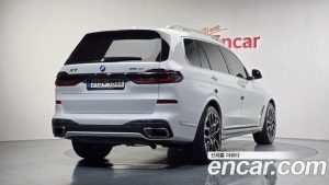 BMW X7 xDrive 40i M Sport 7-Seater 2024 года из Южной Кореи