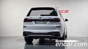 BMW X7 xDrive 40i M Sport 7-Seater 2024 года из Южной Кореи