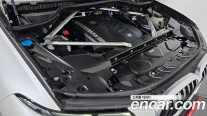 BMW X7 xDrive 40i M Sport 7-Seater 2024 года из Южной Кореи