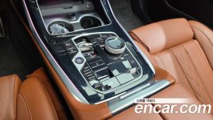 BMW X7 xDrive 40i M Sport 7-Seater 2024 года из Южной Кореи