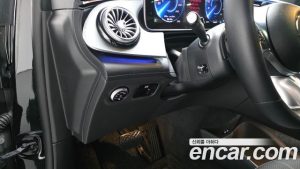 Mercedes-Benz EQE EQE500 4MATIC 2023 года из Южной Кореи