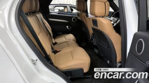 Land Rover Discovery D350 Dynamic HSE 2025 года из Южной Кореи