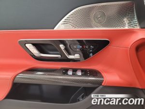 Mercedes-Benz SL-Class AMG SL63 4MATIC+ Performance 2023 года из Южной Кореи