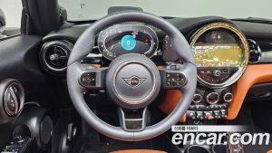 Mini Cooper Convertible CLASSIC 2024 года из Южной Кореи