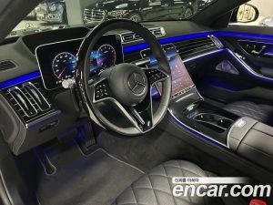 Mercedes-Benz S-Class S580L 4MATIC 2024 года из Южной Кореи